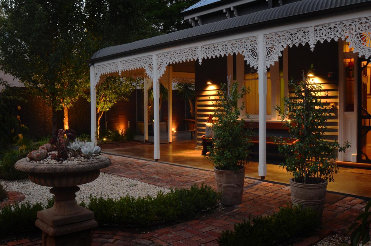 Bed & Breakfast Clement House *