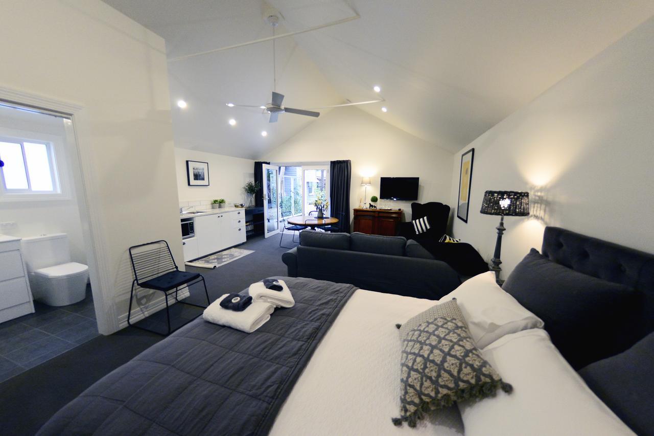 Bed & Breakfast Clement House *